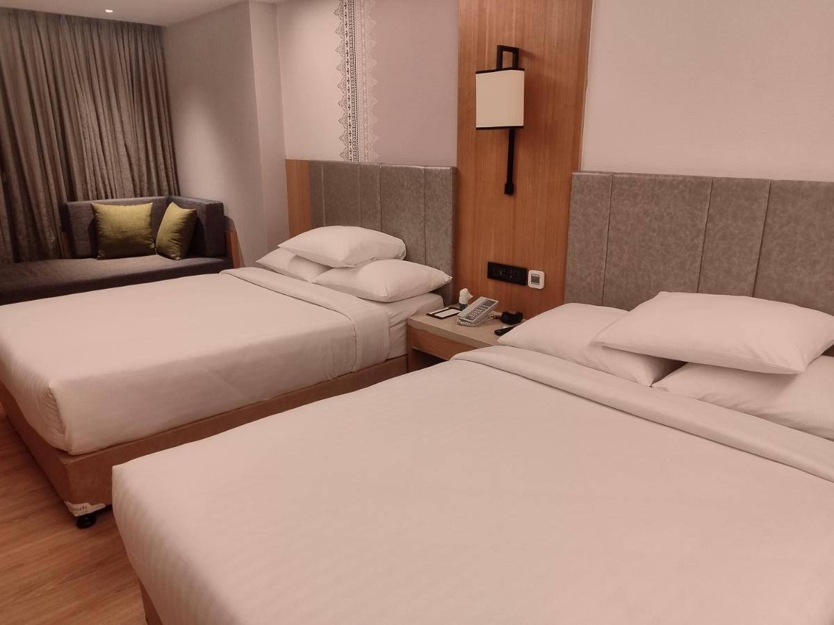 Courtyard By Marriott Tiruchirappalli ภายนอก รูปภาพ