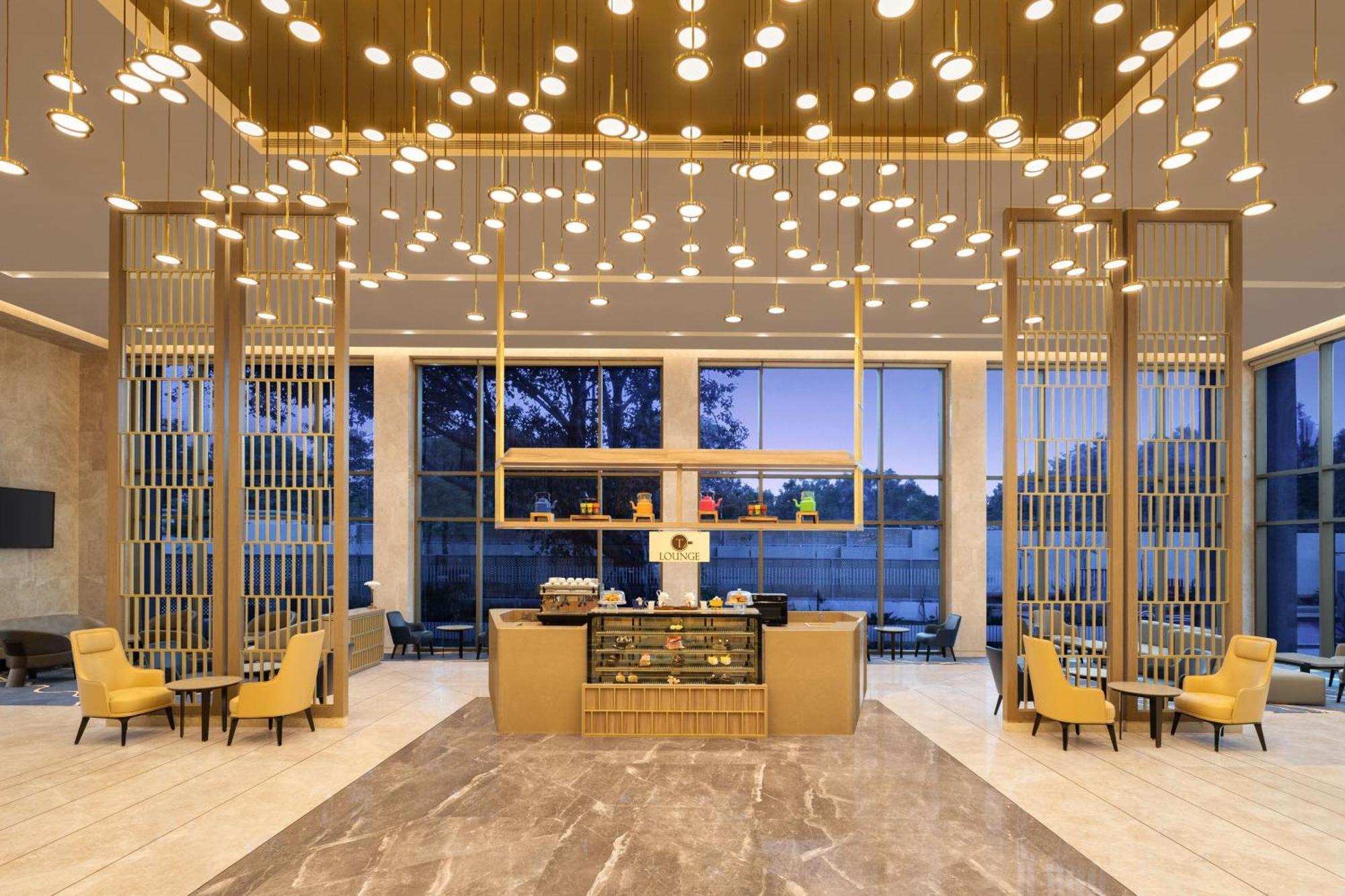 Courtyard By Marriott Tiruchirappalli ภายนอก รูปภาพ