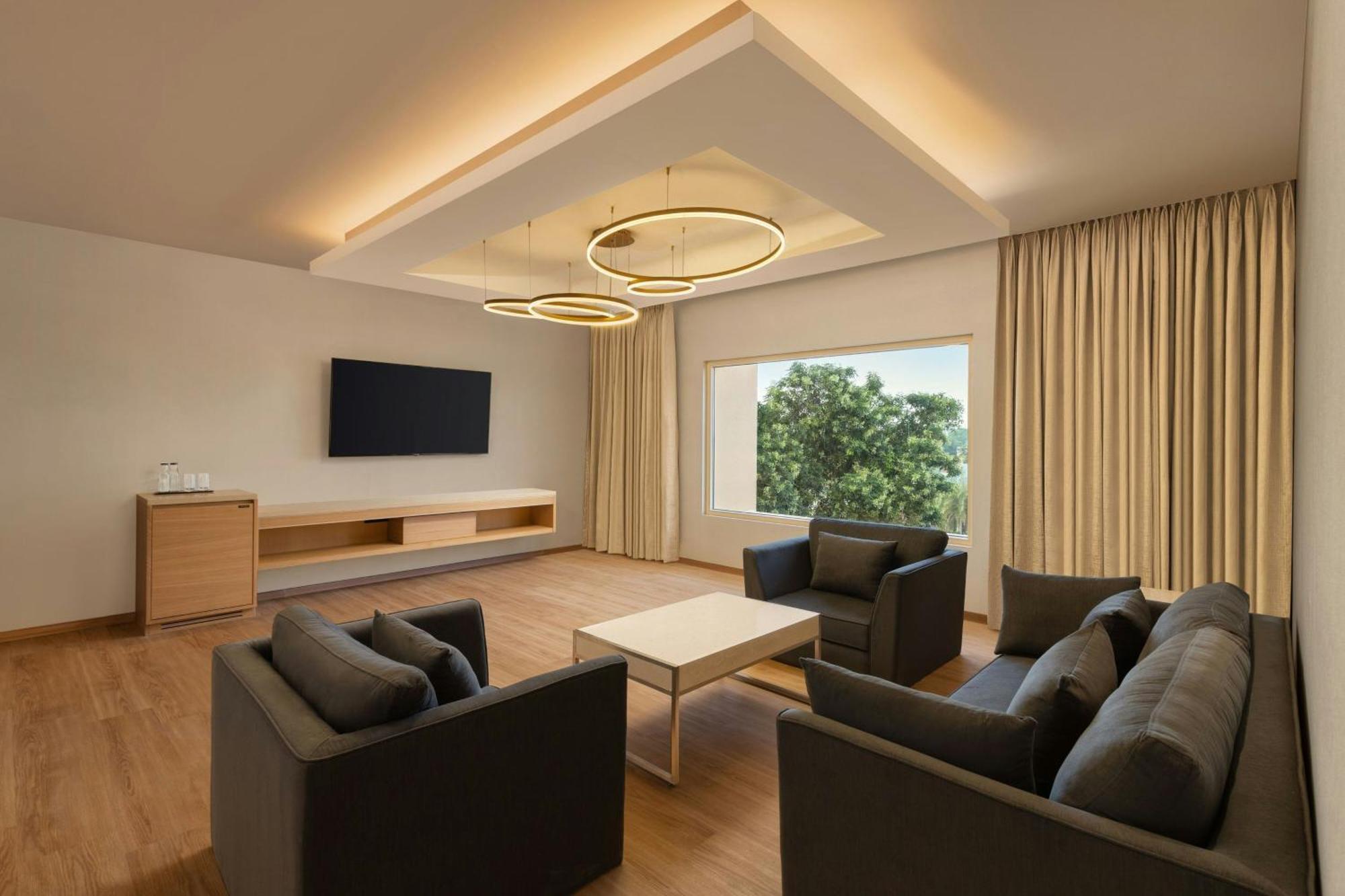 Courtyard By Marriott Tiruchirappalli ภายนอก รูปภาพ